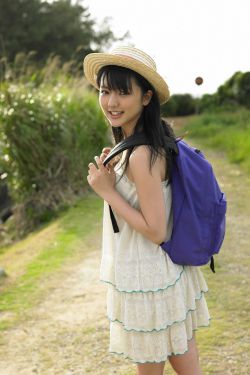 全彩本子里番足控本子福利